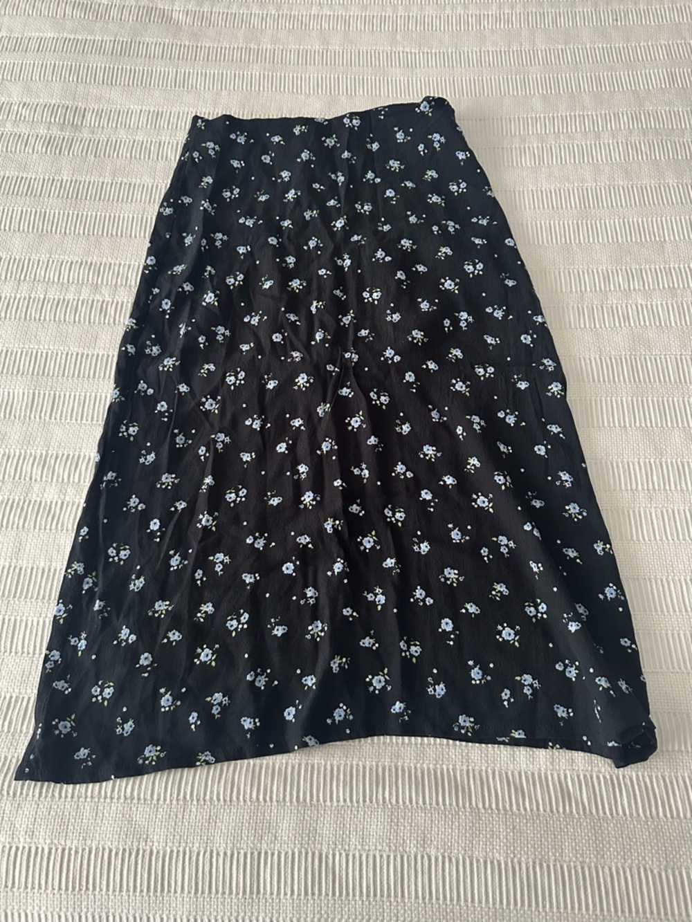 Brandy Melville Navy Floral Midi Skirt